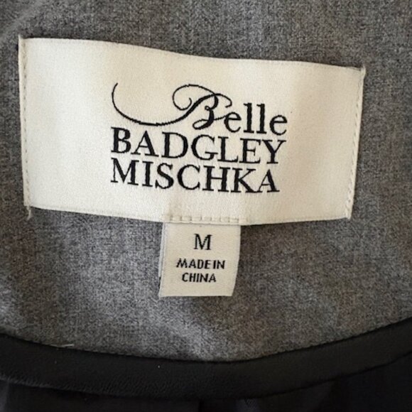 Badgley Mischka stylish puffer coat. - Picture 5 of 9